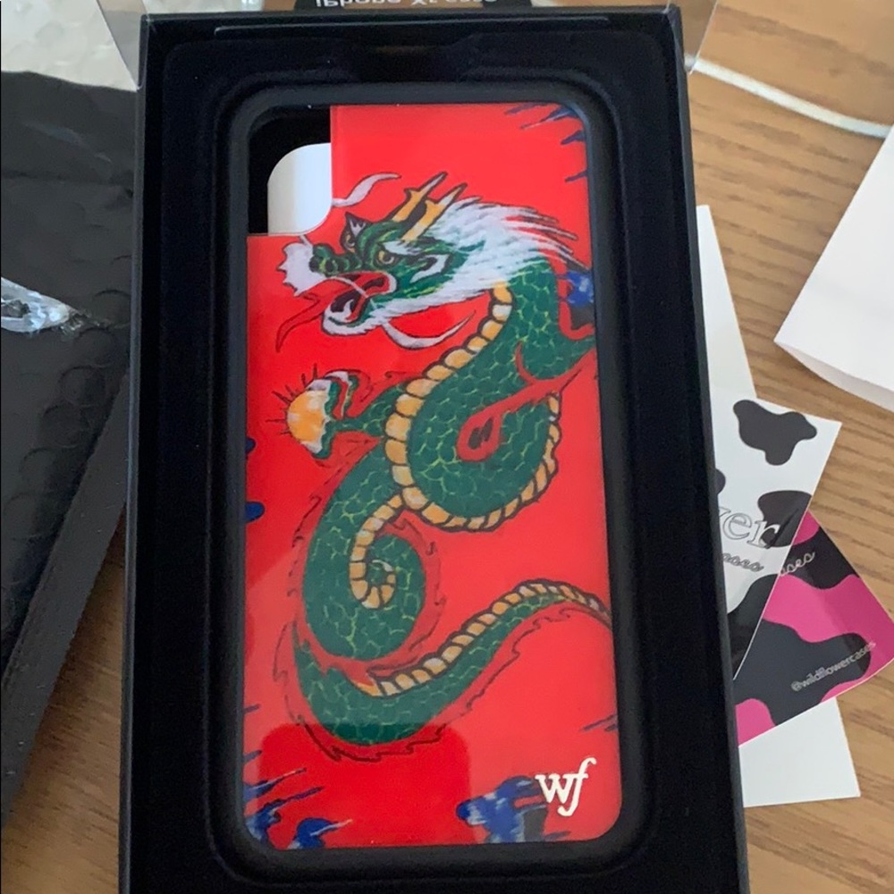 Red Dragon iPhone XR case